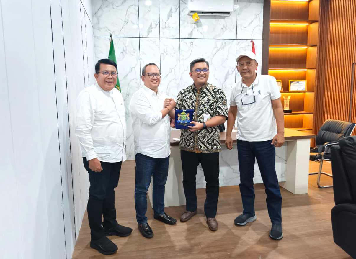 Audiensi Kapala BPJS TK dan Tim dengan Ketua KADIN Baru dan Ketua APINDO Kab Bogor di Ruang Ketua Kadin